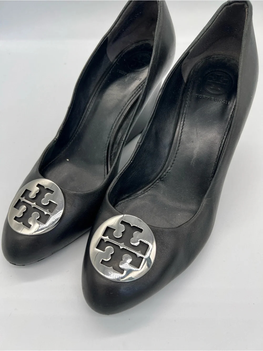 Tory Burch Black Leather Pumps with Silver Logo Medallion